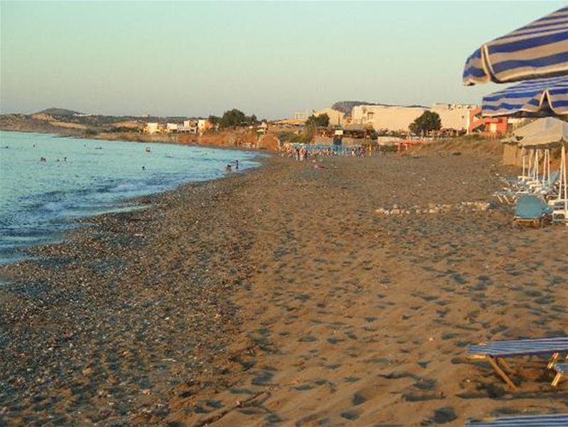 Danaos Beach Apartments Sfáka Exteriör bild